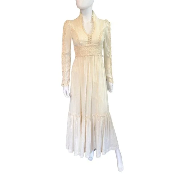 Gunne Sax | Dresses | Vtg 7s Gunne Sax Maxi Dress Ivory Crochet Cotton ...